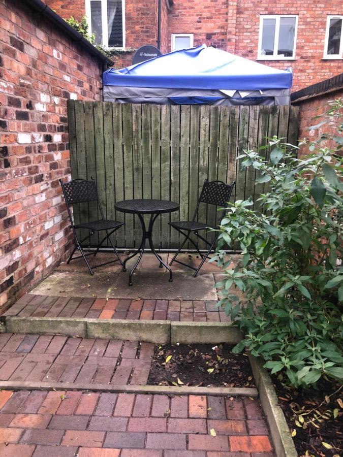 Crewe Short Lets 6 Victoria Court, Crewe Appartement Buitenkant foto